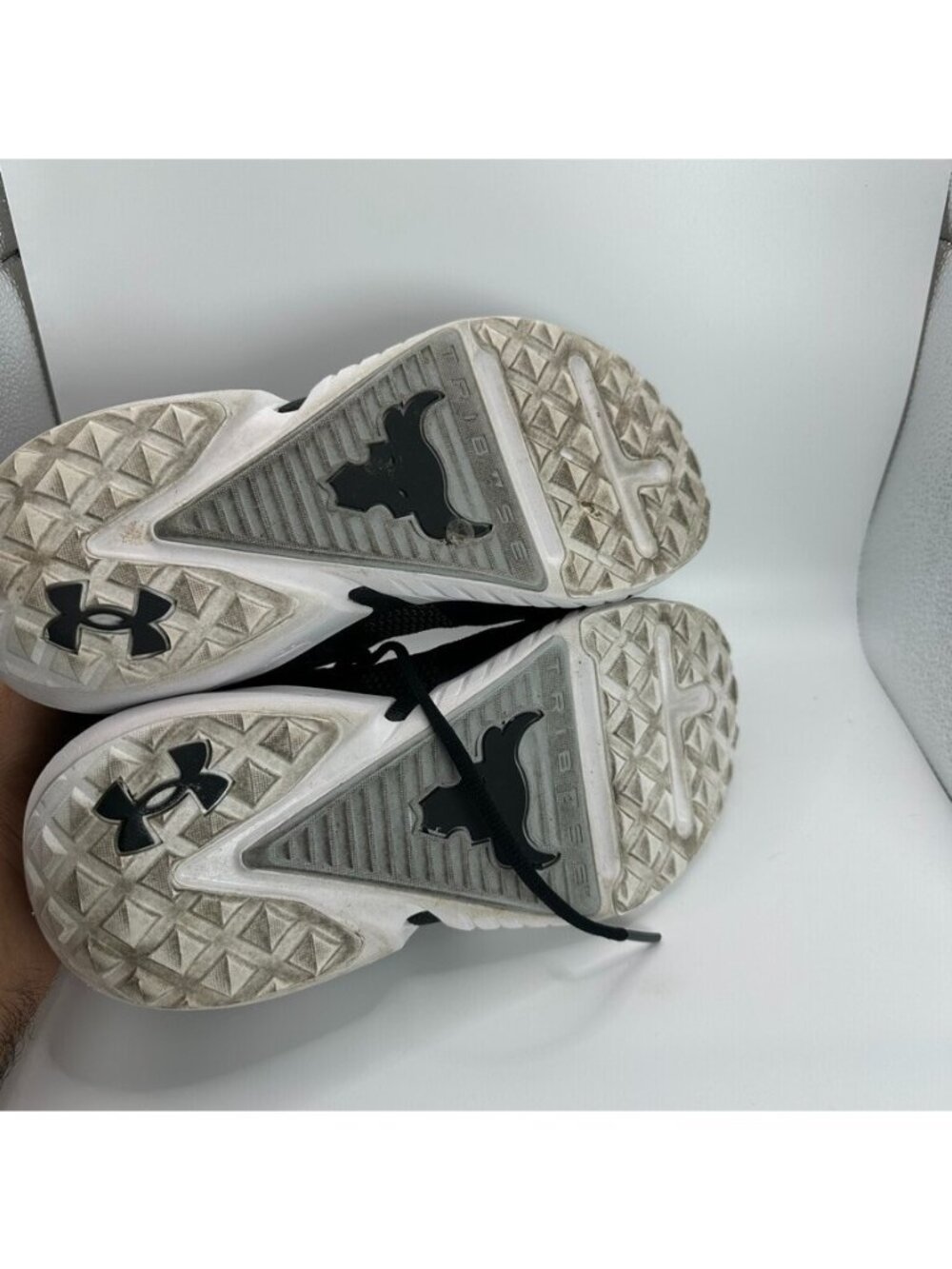 Under Armour Project Rock 5 Shoes Womens Size 10 Black Running Gym Cushuined - Picture 10 of 11